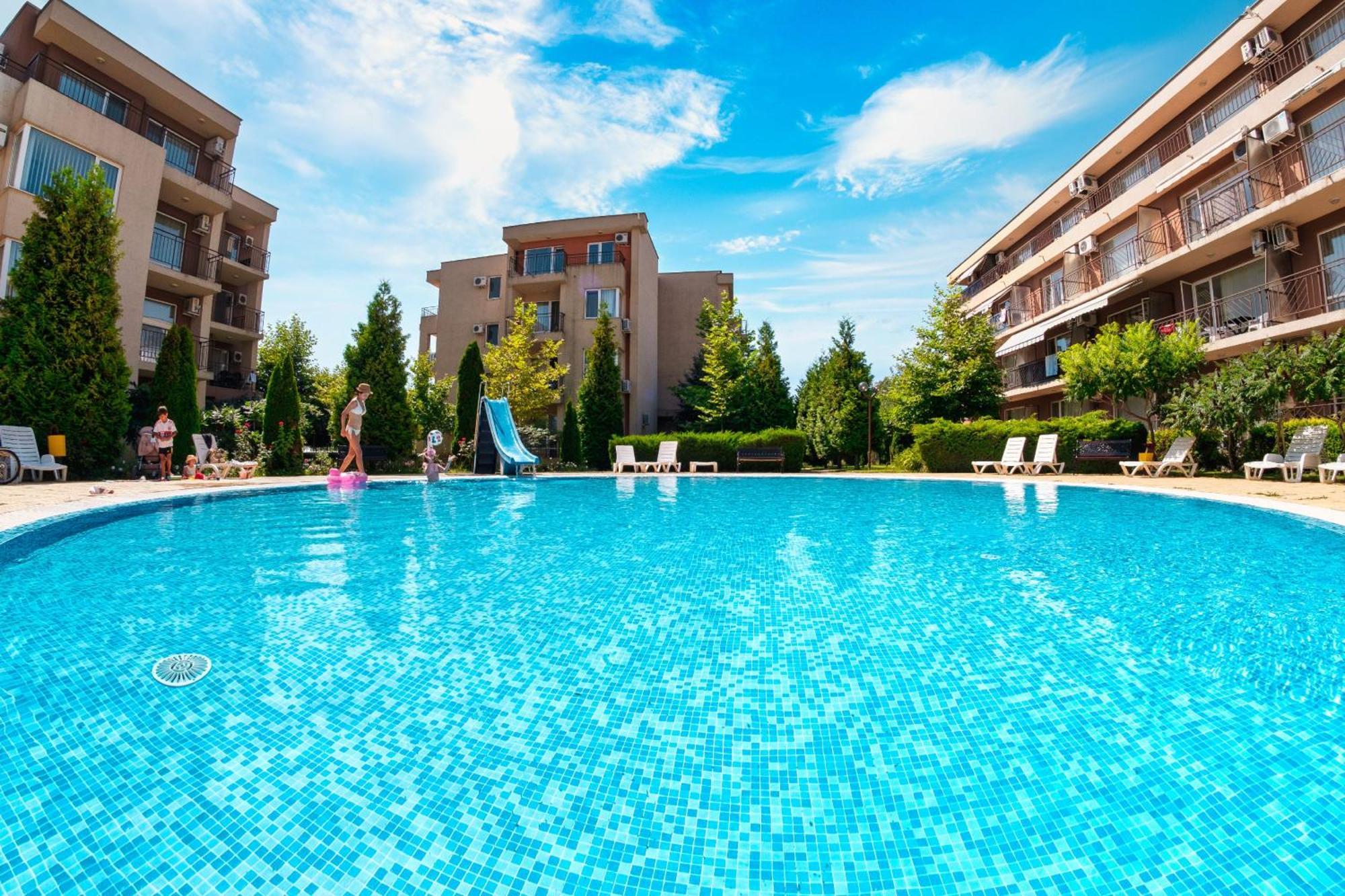 Nessebar And Holiday Fort Apartments 阳光海滩 外观 照片