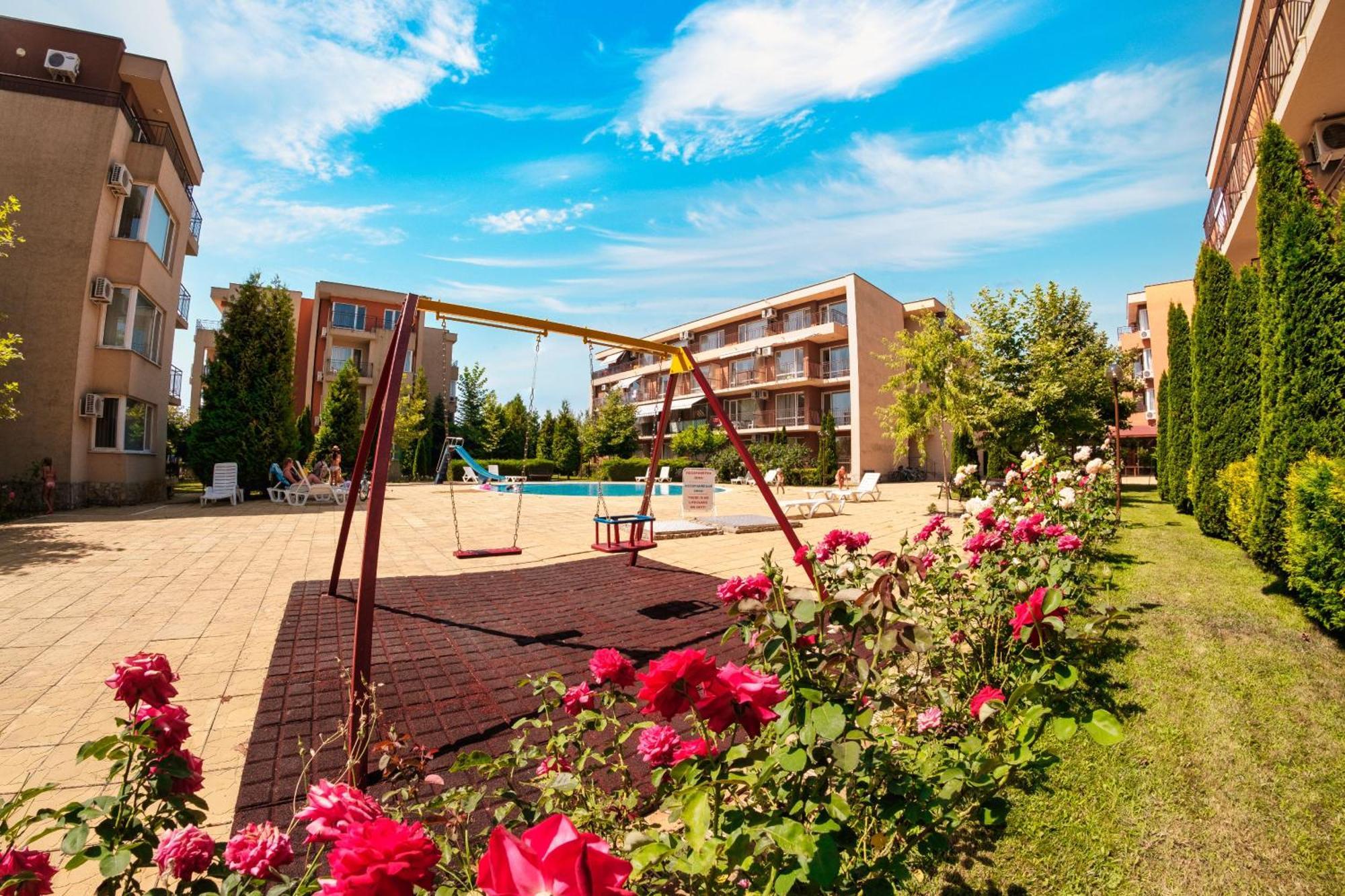 Nessebar And Holiday Fort Apartments 阳光海滩 外观 照片