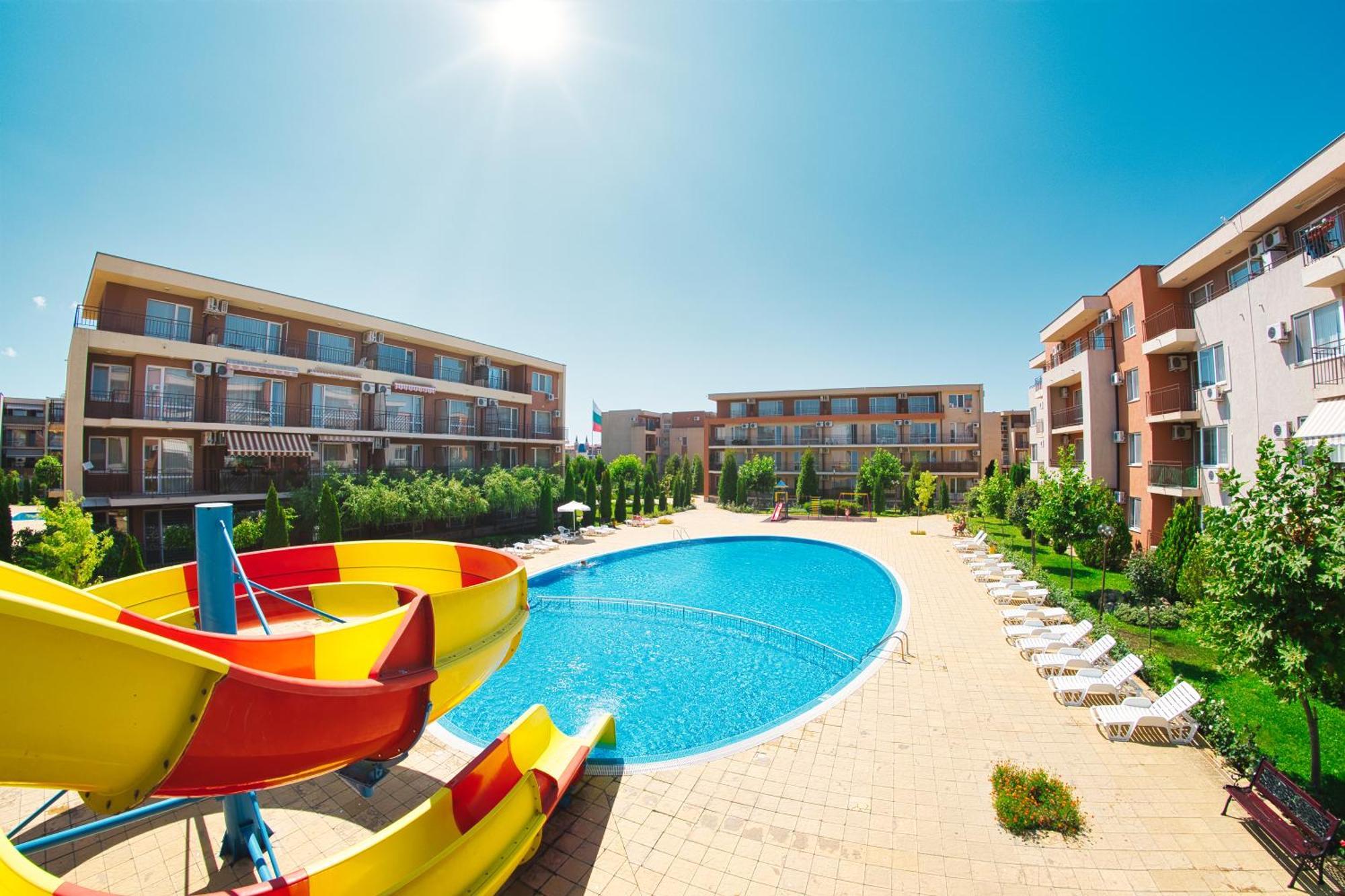 Nessebar And Holiday Fort Apartments 阳光海滩 外观 照片