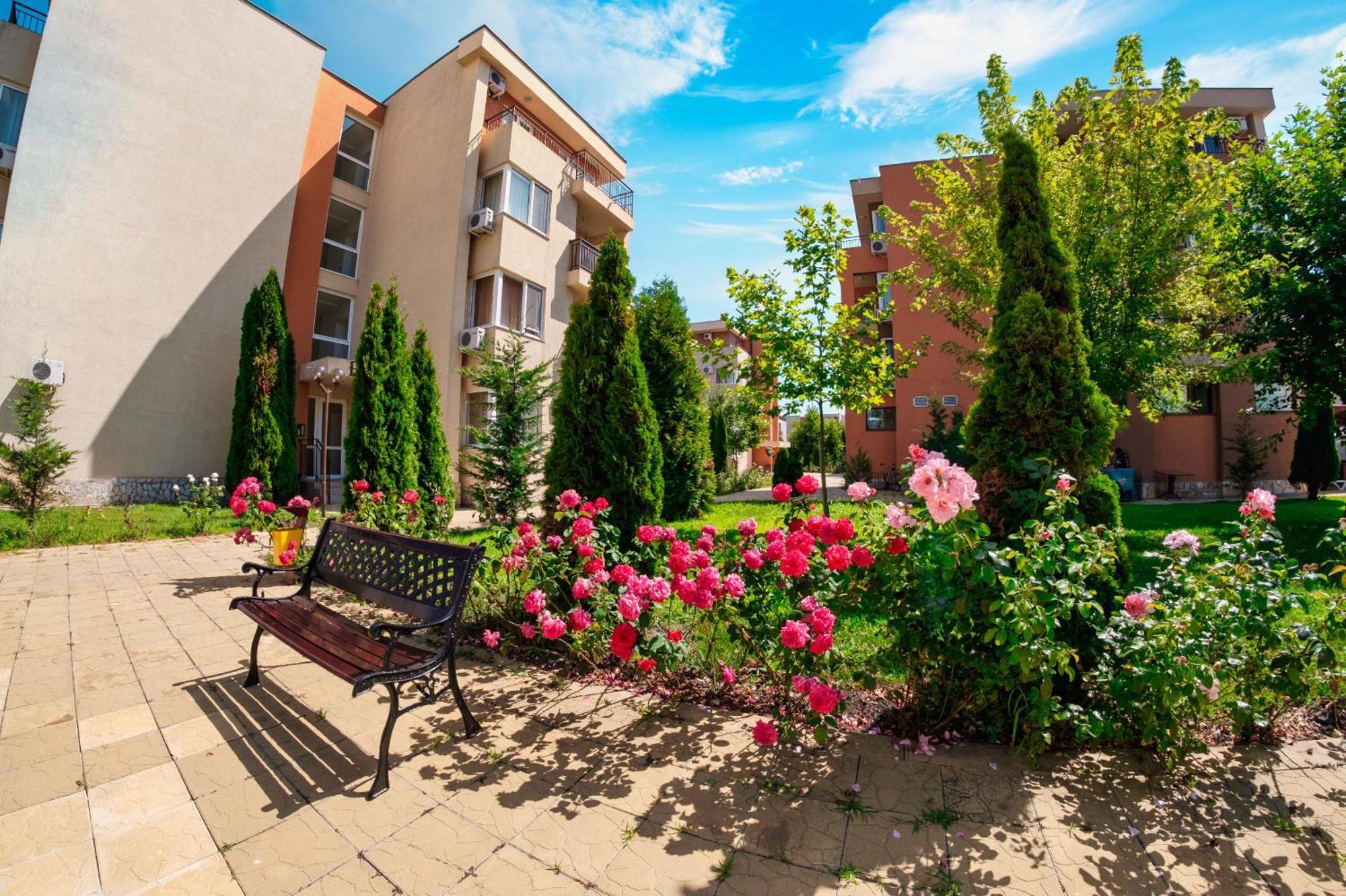 Nessebar And Holiday Fort Apartments 阳光海滩 外观 照片