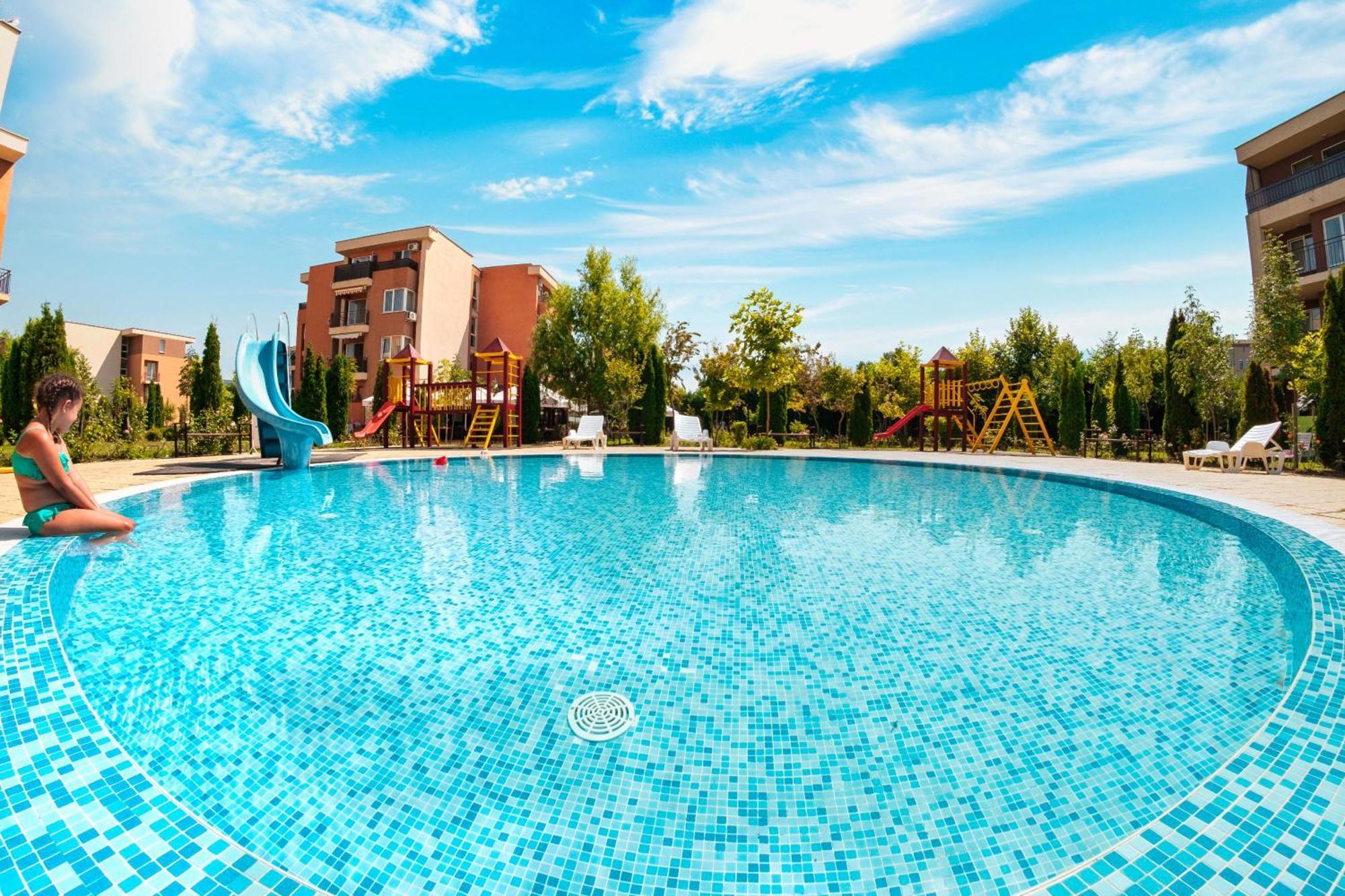 Nessebar And Holiday Fort Apartments 阳光海滩 外观 照片