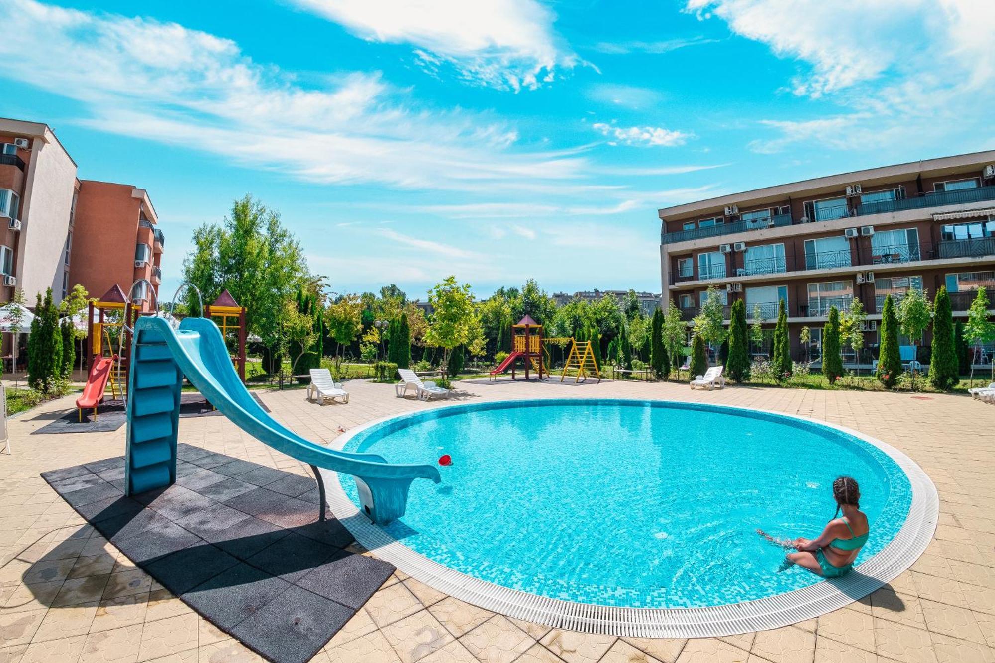 Nessebar And Holiday Fort Apartments 阳光海滩 外观 照片