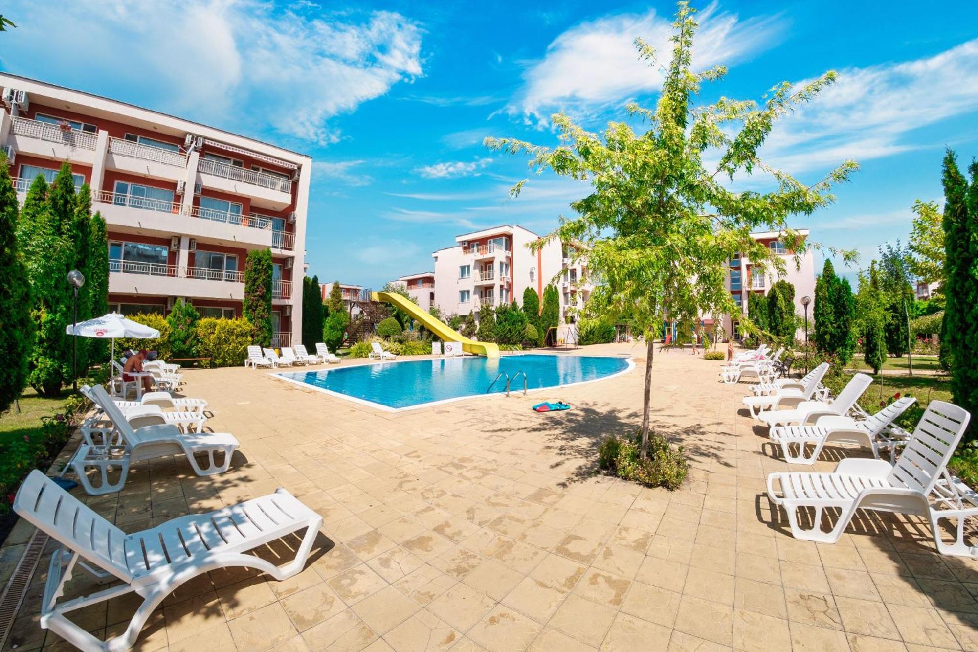 Nessebar And Holiday Fort Apartments 阳光海滩 外观 照片