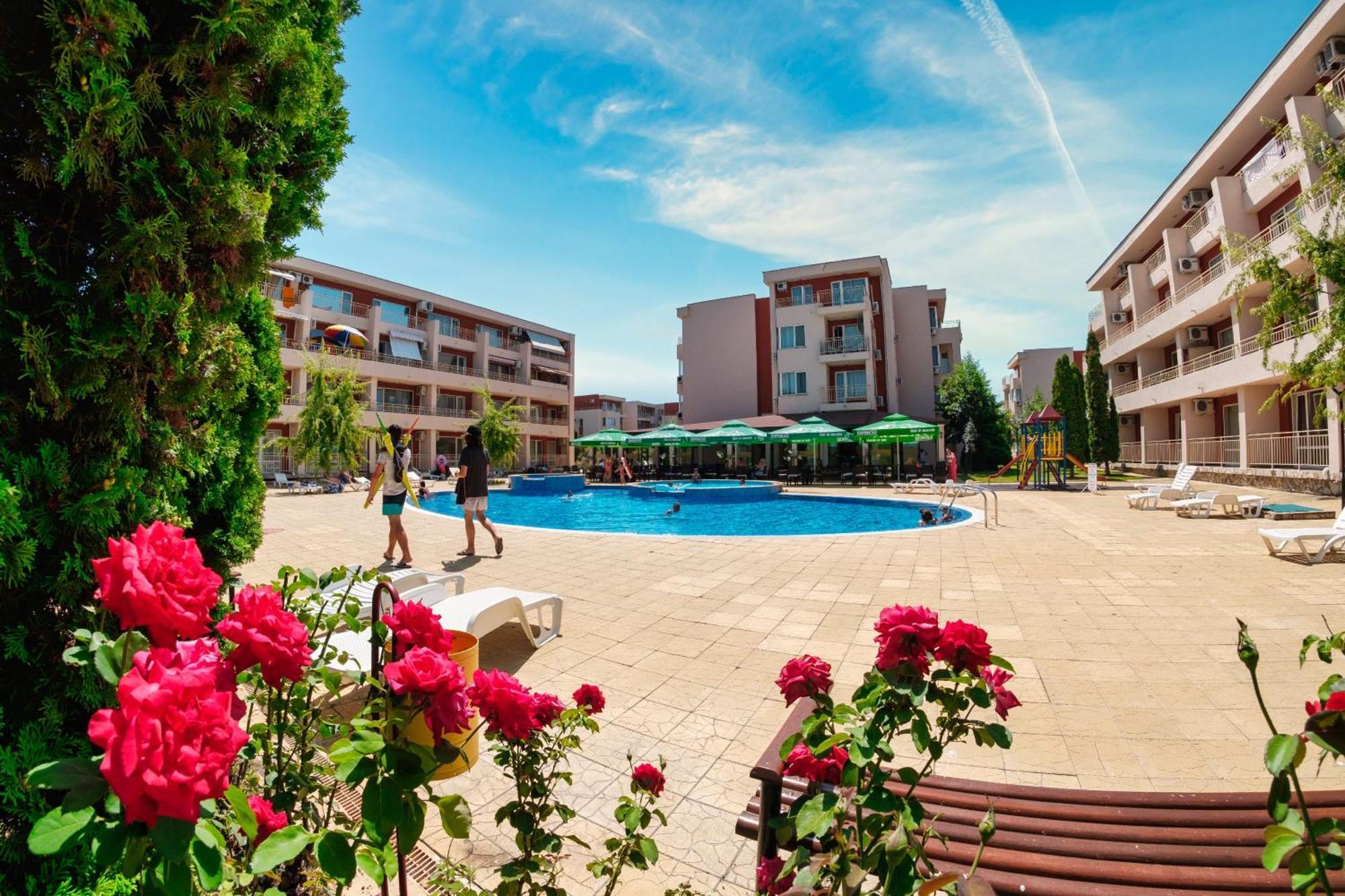 Nessebar And Holiday Fort Apartments 阳光海滩 外观 照片